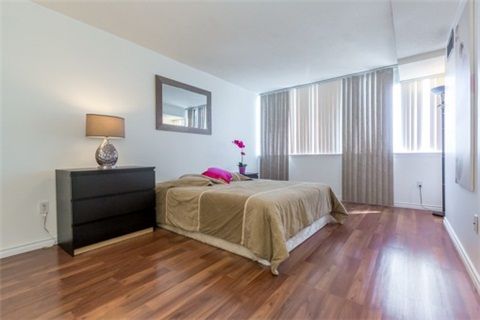 Preview image for 21 Markbrook Lane #1409, Toronto