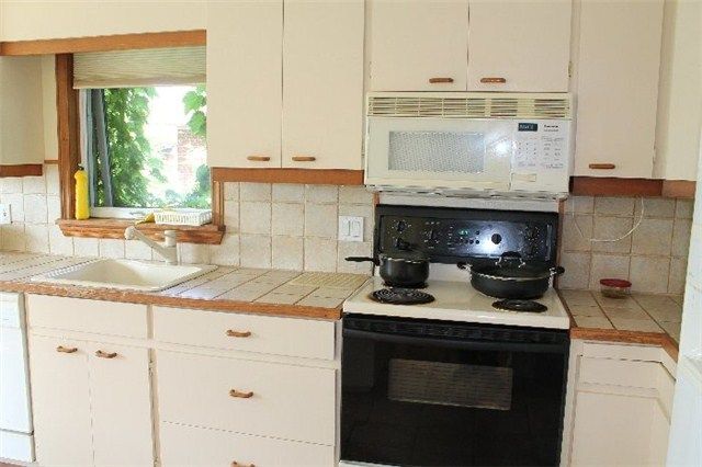 Preview image for 1410 Willowdown Rd, Oakville