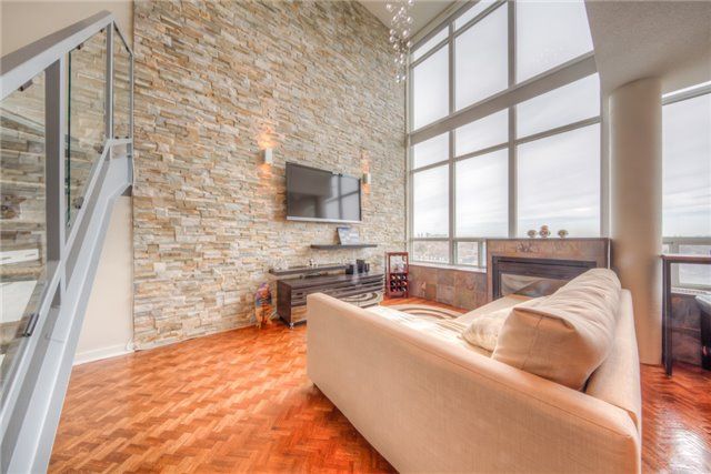 Preview image for 250 Manitoba St #824, Toronto