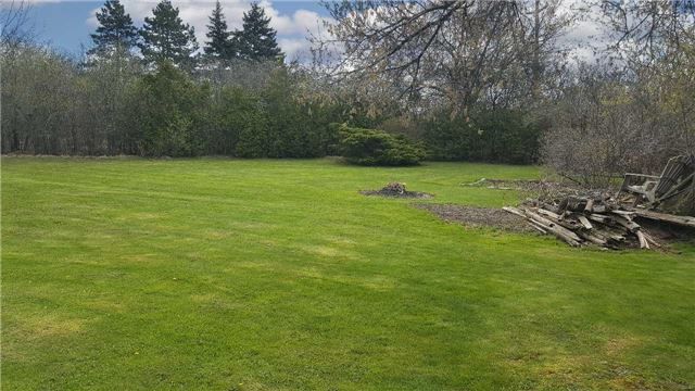 Preview image for 104 Mclaughlin Rd S, Brampton