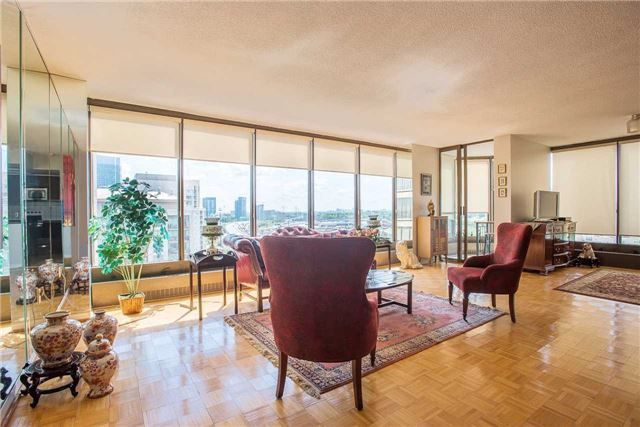 Preview image for 2045 Lake Shore Blvd W #1709, Toronto