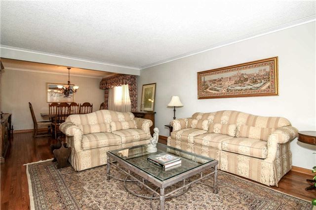 Preview image for 841 Glencairn Ave, Toronto