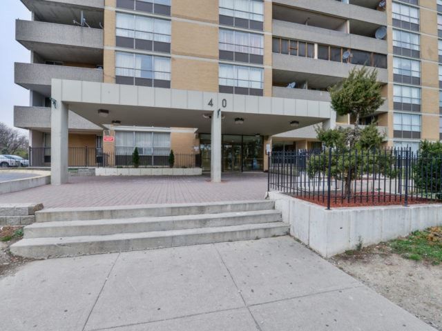 Preview image for 40 Panorama Crt #808, Toronto