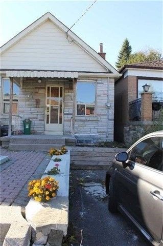 Preview image for 74 Chryessa Ave, Toronto