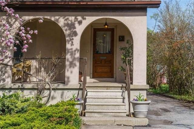 Preview image for 34 Queen's Dr, Toronto