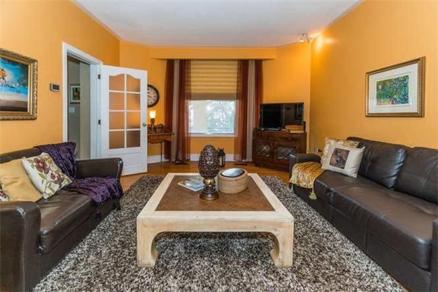 Preview image for 34 Queen's Dr, Toronto