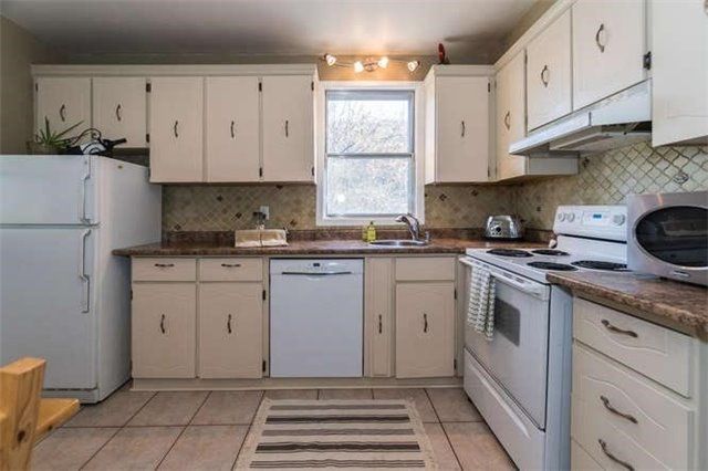 Preview image for 34 Queen's Dr, Toronto
