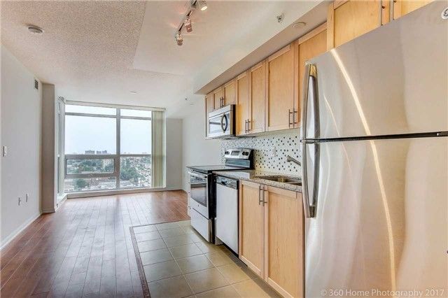 Preview image for 830 Lawrence Ave W #1108, Toronto