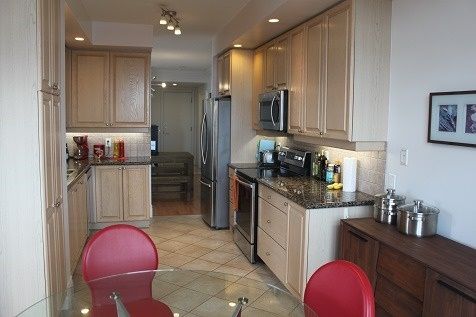 Preview image for 5233 Dundas St W #2318, Toronto