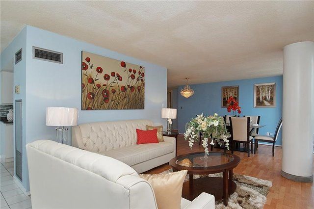 Preview image for 1 Rowntree Rd #1517, Toronto