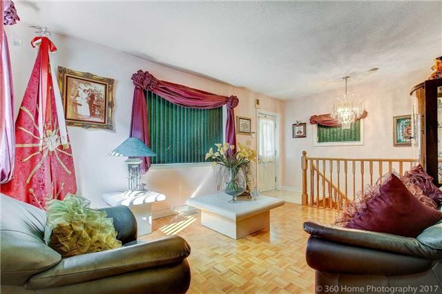 Preview image for 297 Gilbert Ave, Toronto