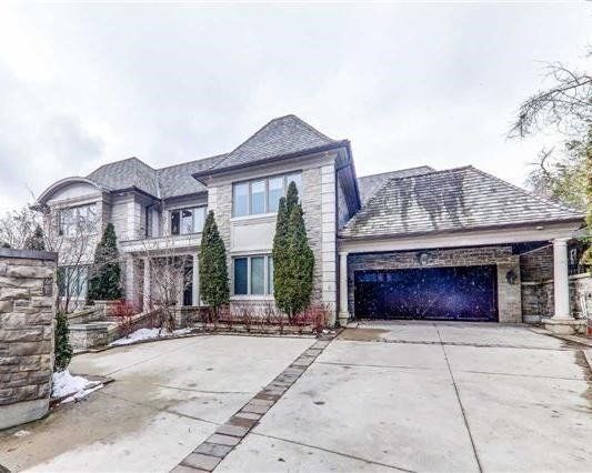 Preview image for 158 Edenbridge Dr, Toronto