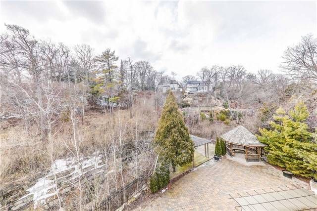 Preview image for 158 Edenbridge Dr, Toronto