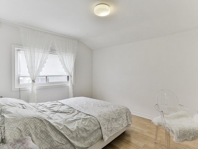 Preview image for 157 Inverdon Rd, Toronto