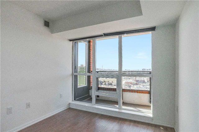 Preview image for 830 Lawrence Ave W #1210, Toronto