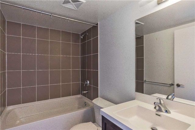 Preview image for 830 Lawrence Ave W #1210, Toronto