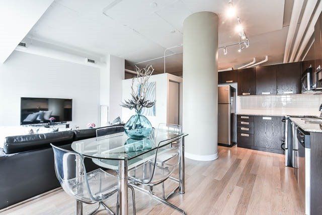 Preview image for 2 Fieldway Rd #704, Toronto