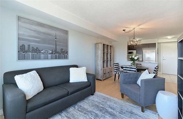 Preview image for 60 Heintzman St #1131, Toronto