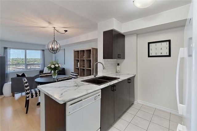 Preview image for 60 Heintzman St #1131, Toronto