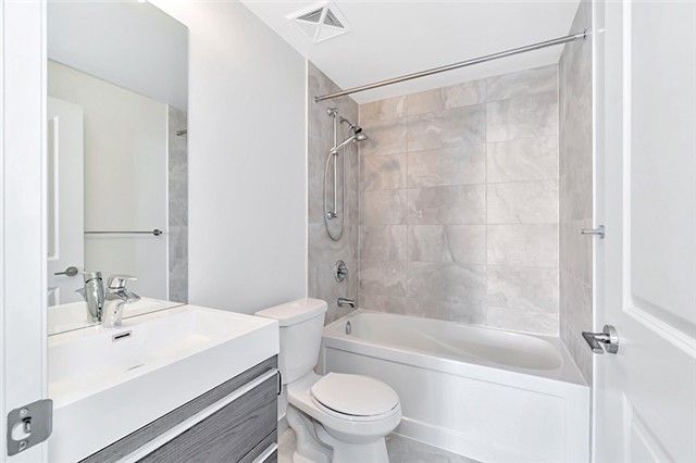 Preview image for 17 Zorra St #2207, Toronto