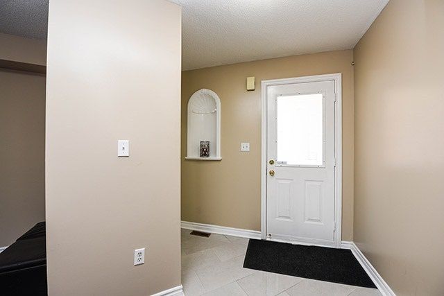 Preview image for 89 Forestgrove Circ, Brampton