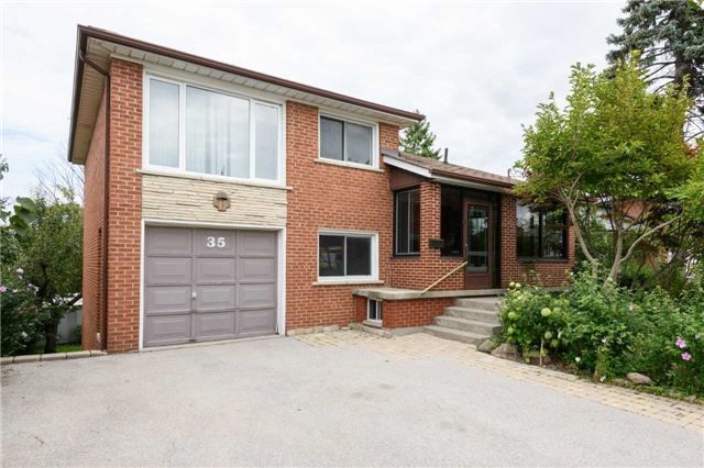 Preview image for 35 Troutbrooke Dr, Toronto