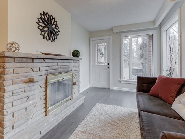 Preview image for 208 Lake Promenade, Toronto