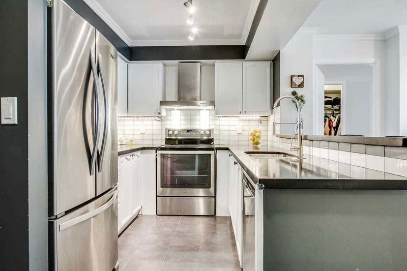 Preview image for 190 Manitoba St #707, Toronto