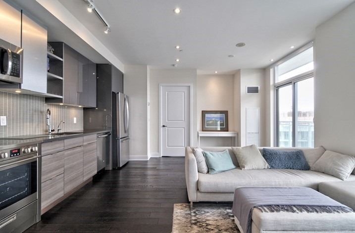 Preview image for 33 Shore Breeze Dr #Lph3601, Toronto