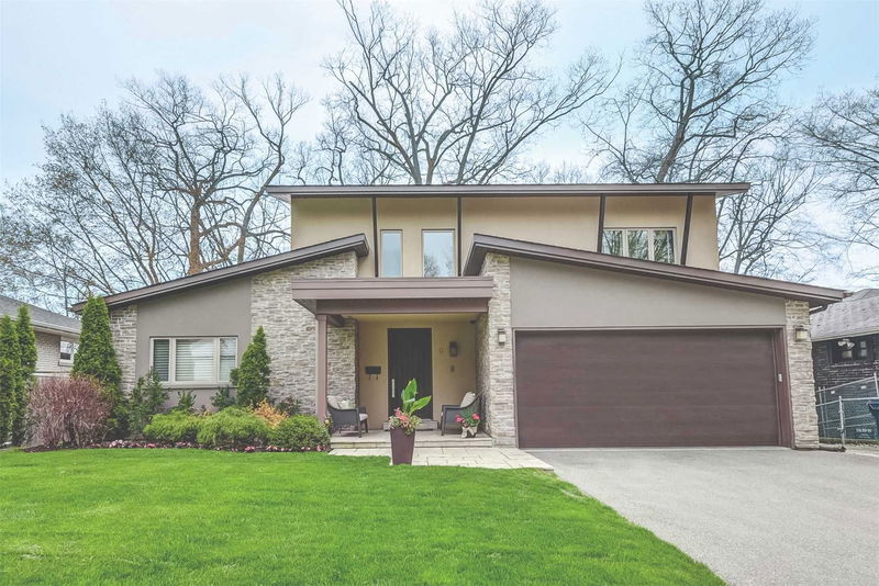 Preview image for 9 Farningham Cres, Toronto