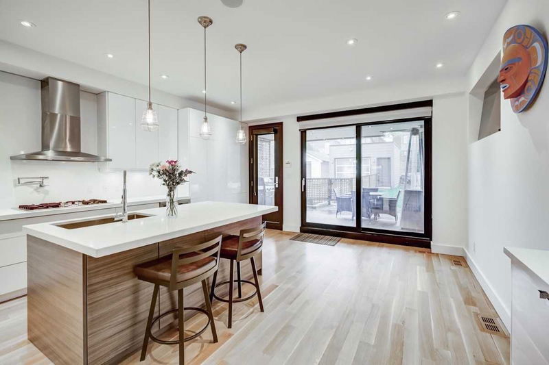 Preview image for 33 Ostend Ave S, Toronto