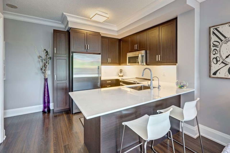 Preview image for 2 Old Mill Dr #401, Toronto