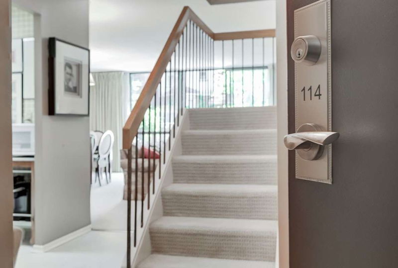 Preview image for 80 Quebec Ave #114, Toronto
