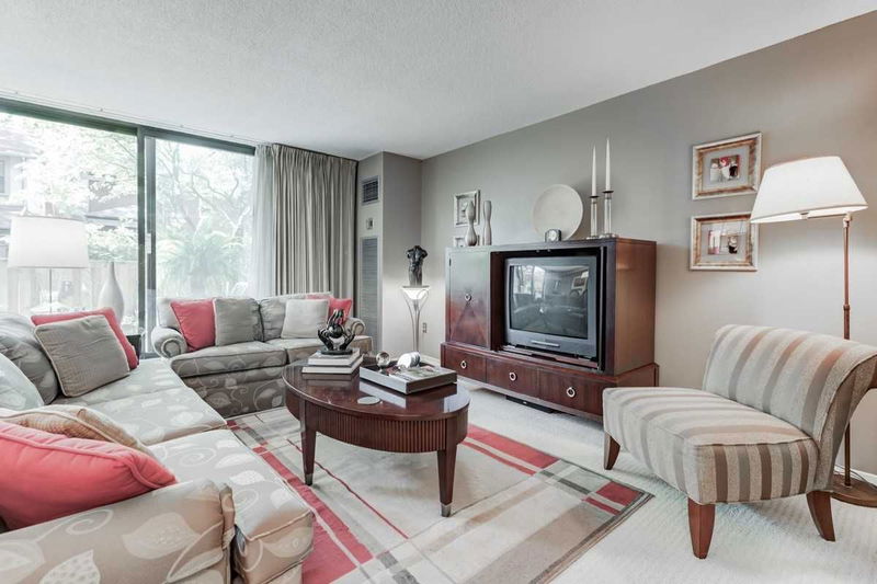 Preview image for 80 Quebec Ave #114, Toronto