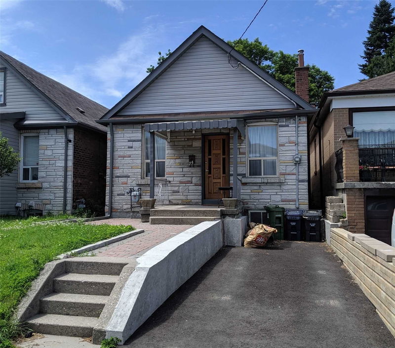 Preview image for 74 Chryessa Ave, Toronto