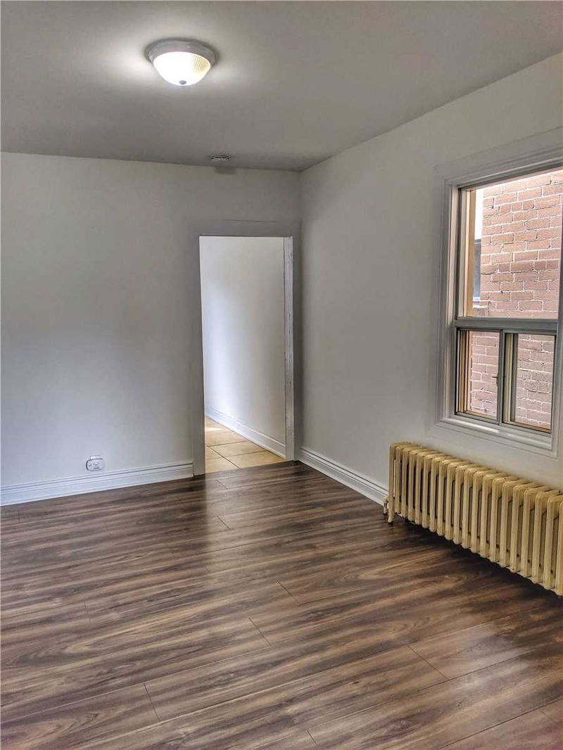 Preview image for 74 Chryessa Ave, Toronto