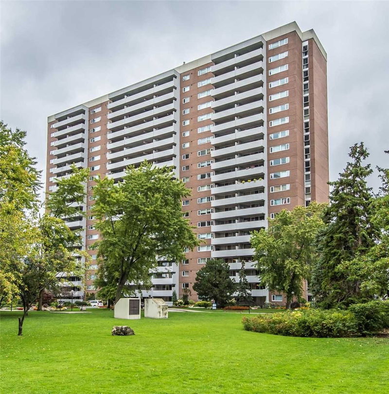 Preview image for 270 Scarlett Rd #105, Toronto