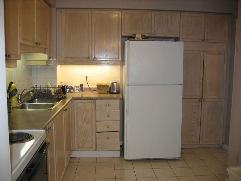 Preview image for 5305 Glen Erin Dr #10B, Mississauga