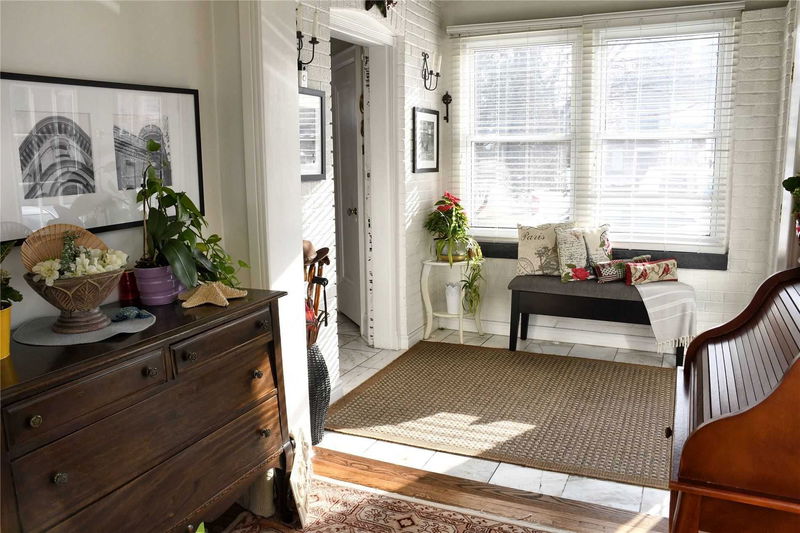 Preview image for 25 Grattan St, Toronto