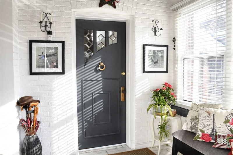 Preview image for 25 Grattan St, Toronto