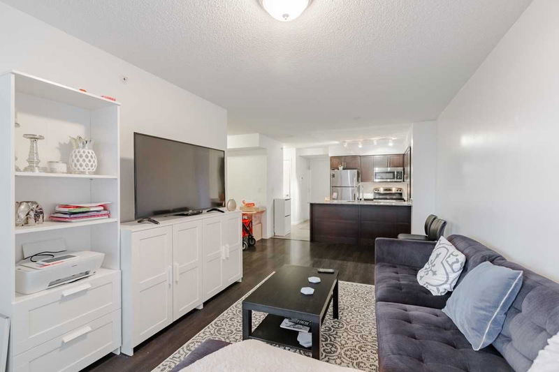 Preview image for 830 Lawrence Ave W #315, Toronto