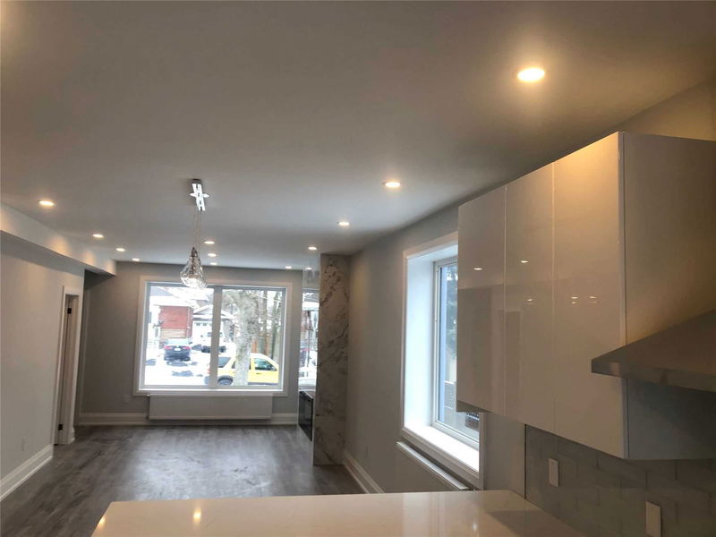 Preview image for 4 Treeview Dr, Toronto
