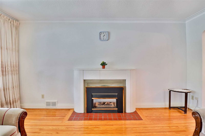 Preview image for 194 Berry Rd, Toronto