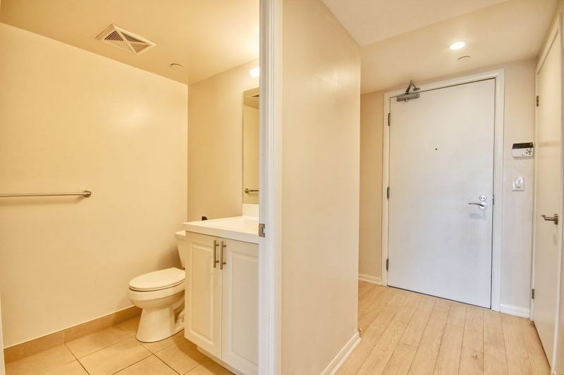 Preview image for 3091 Dufferin St #515, Toronto