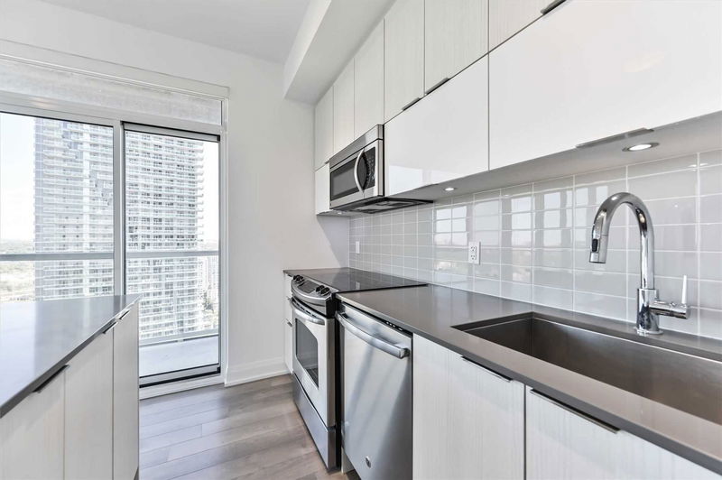 Preview image for 56 Annie Craig Dr #2608, Toronto