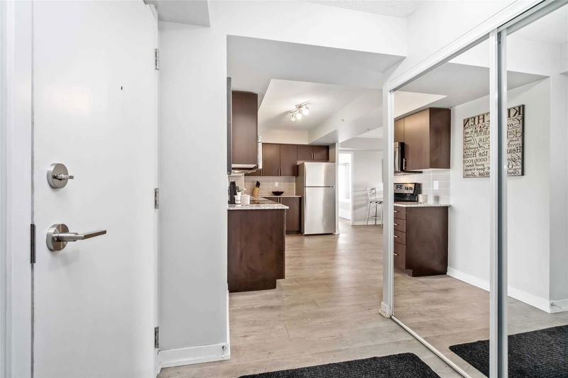 Preview image for 1410 Dupont St #704, Toronto