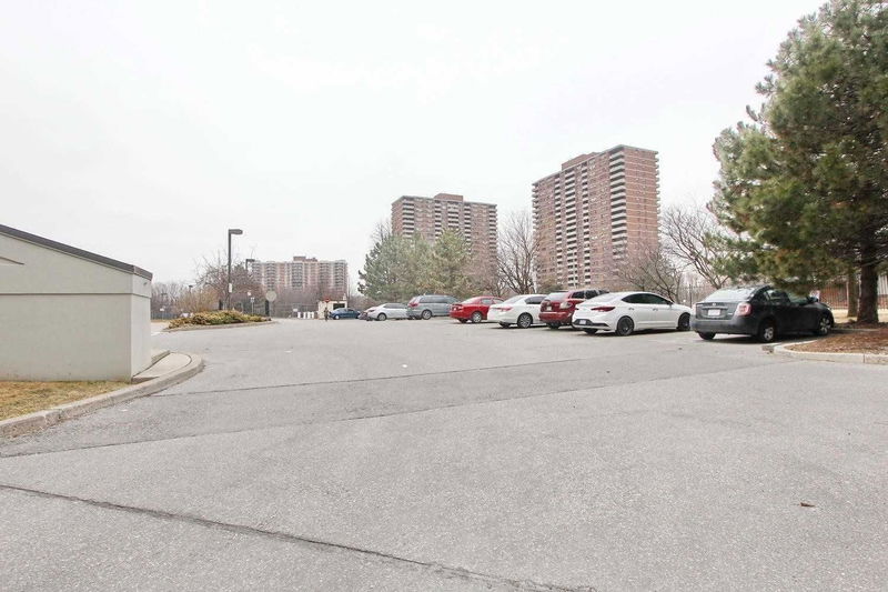 Preview image for 1 Rowntree Rd #1517, Toronto