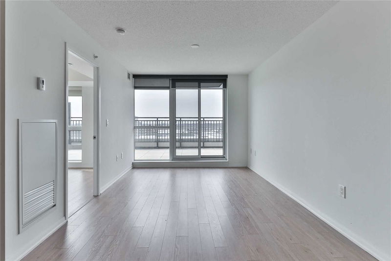 Preview image for 830 Lawrence Ave W #707, Toronto