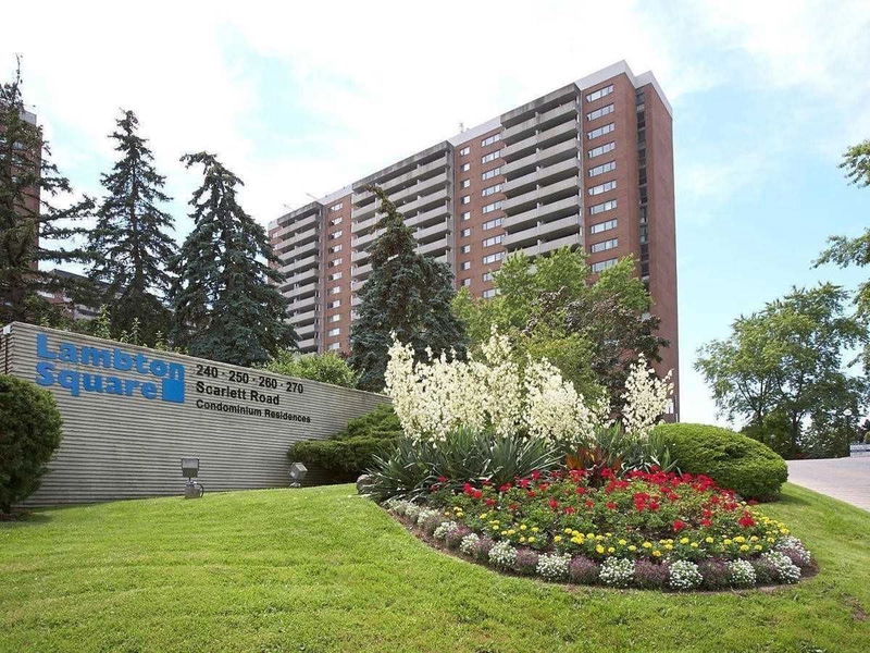 Preview image for 270 Scarlett Rd #105, Toronto