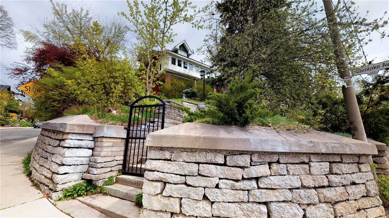 Preview image for 245 Indian Grve, Toronto